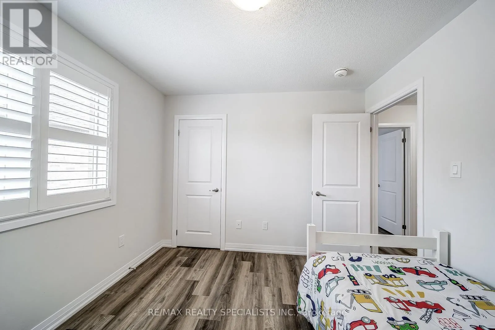 259 CHELSEA CRESCENT