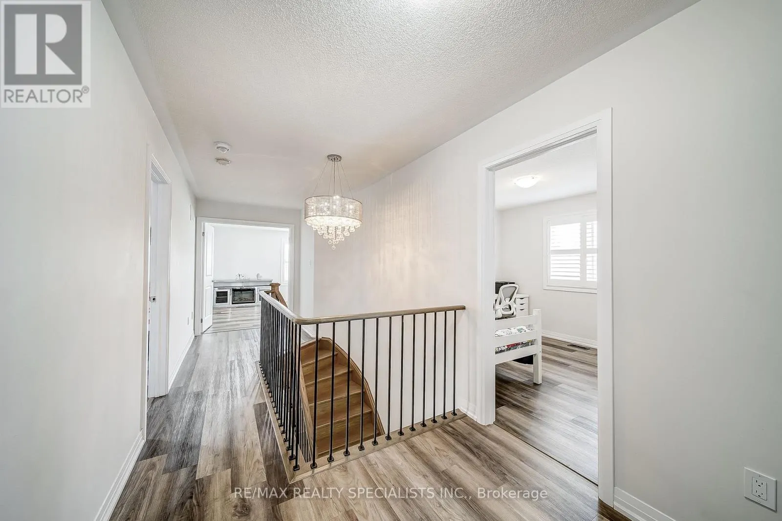 259 CHELSEA CRESCENT