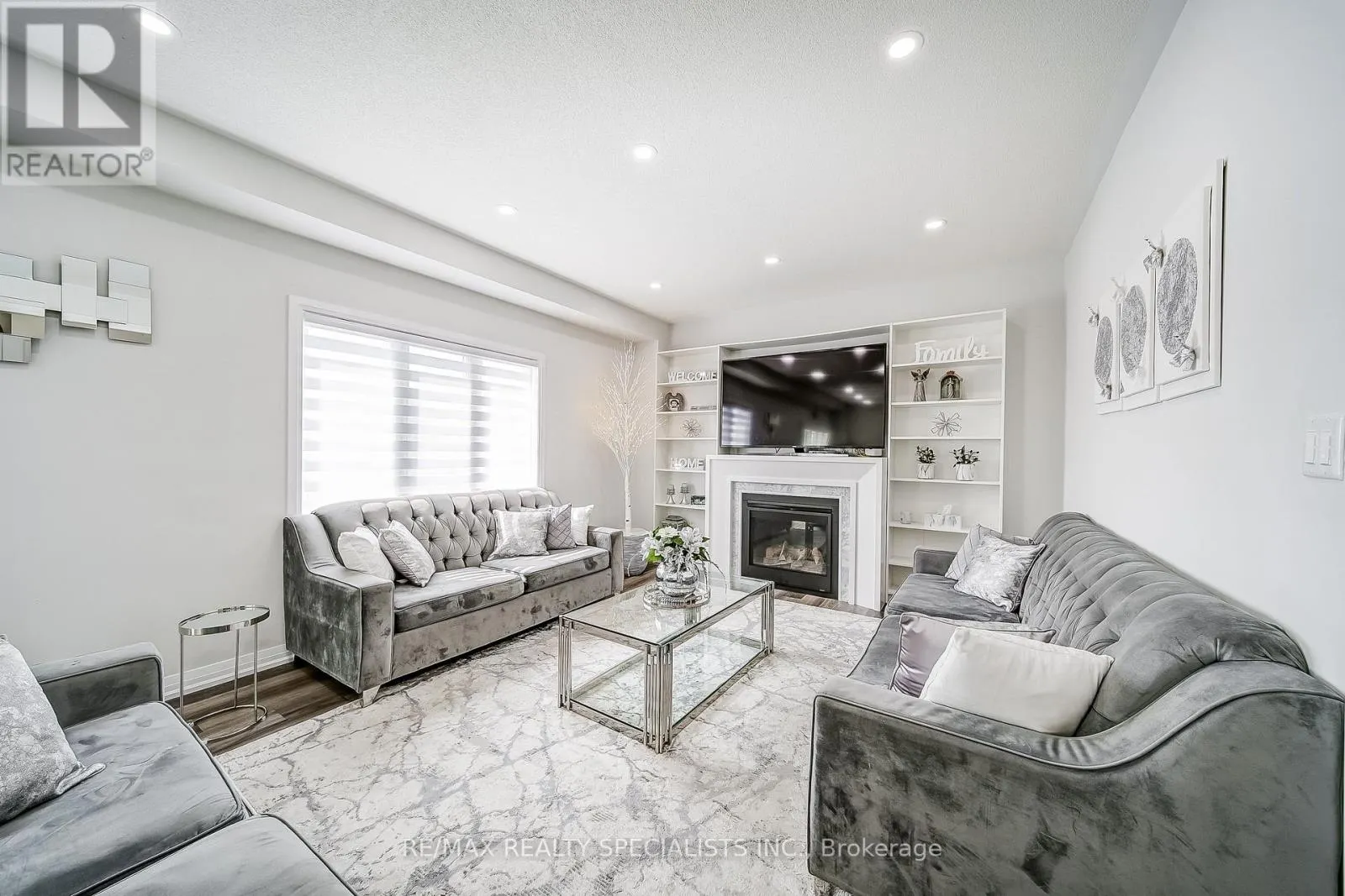 259 CHELSEA CRESCENT