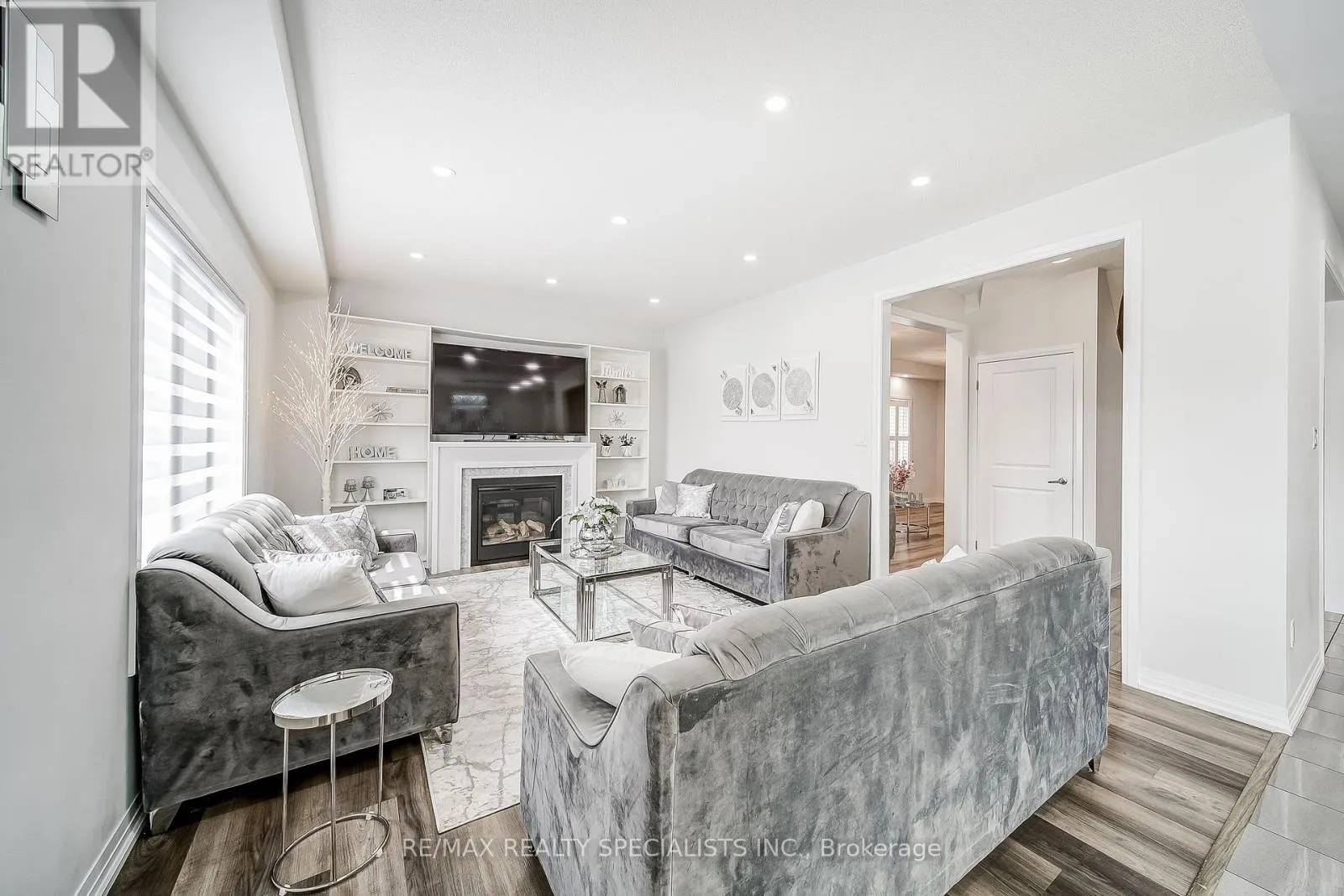 259 CHELSEA CRESCENT