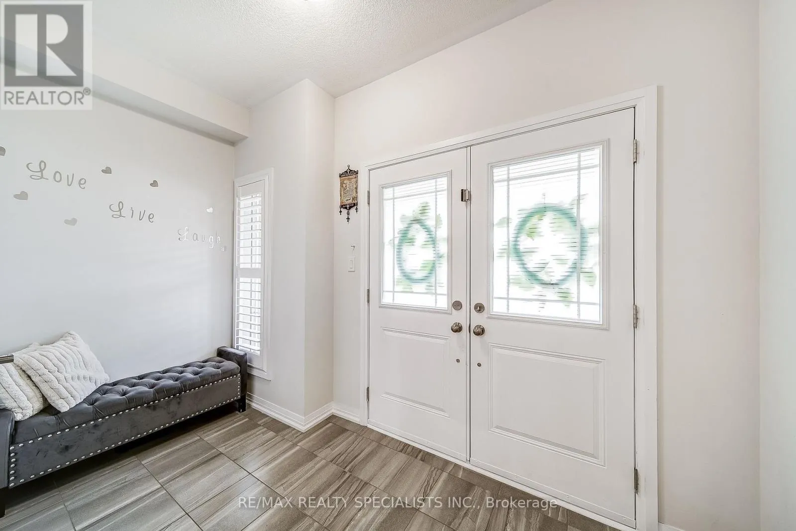 259 CHELSEA CRESCENT