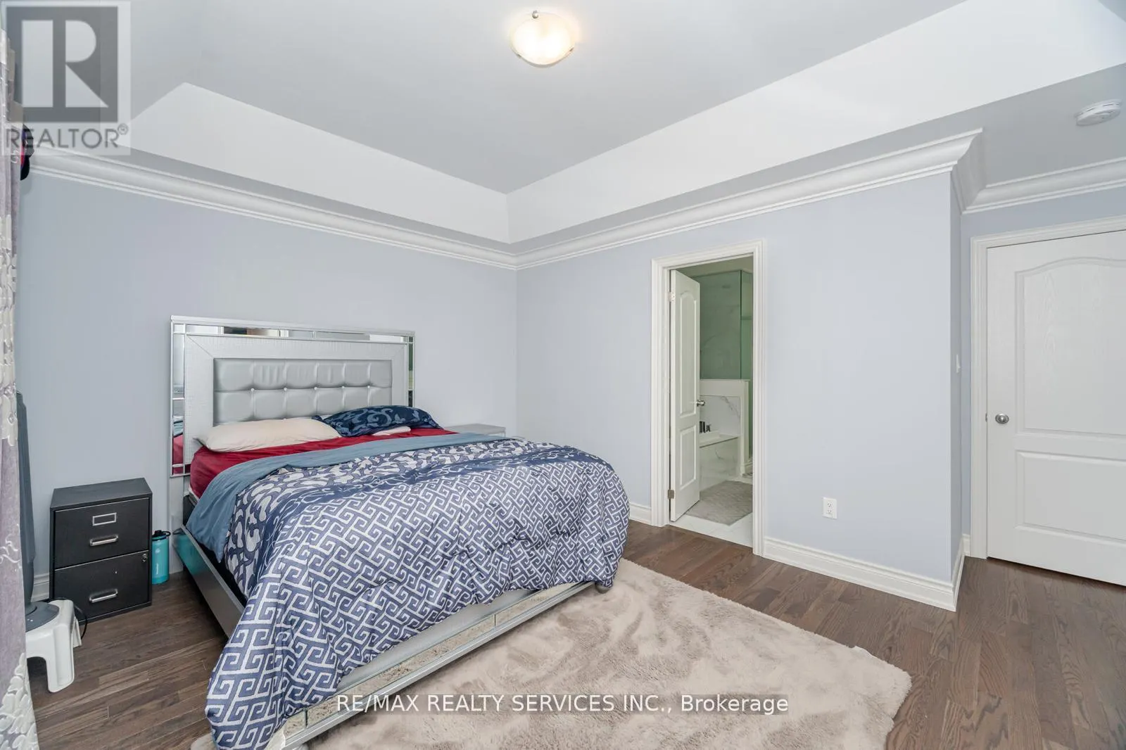 132 MEADOW VISTA CRESCENT