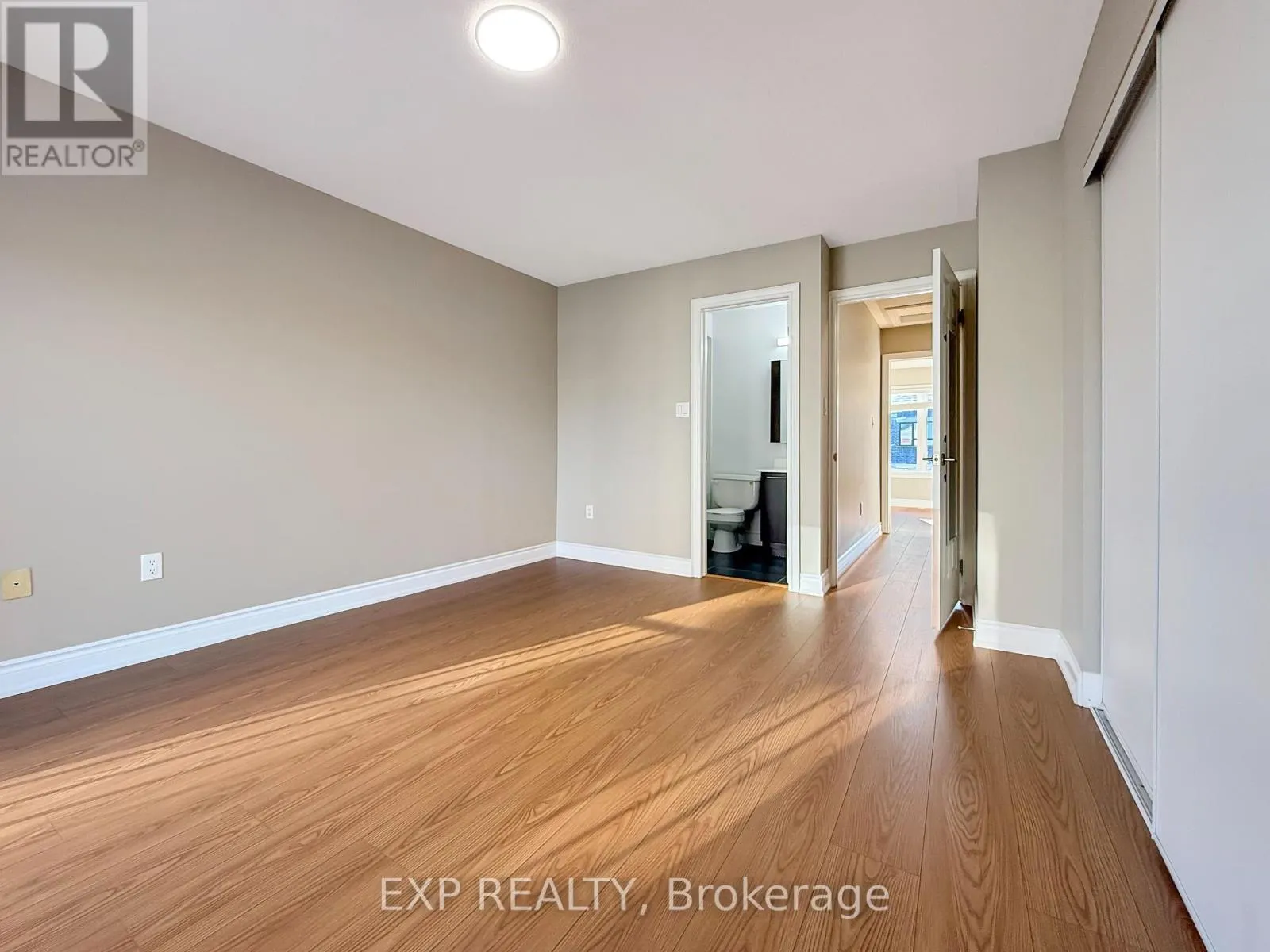 11 SADDLECREEK DRIVE