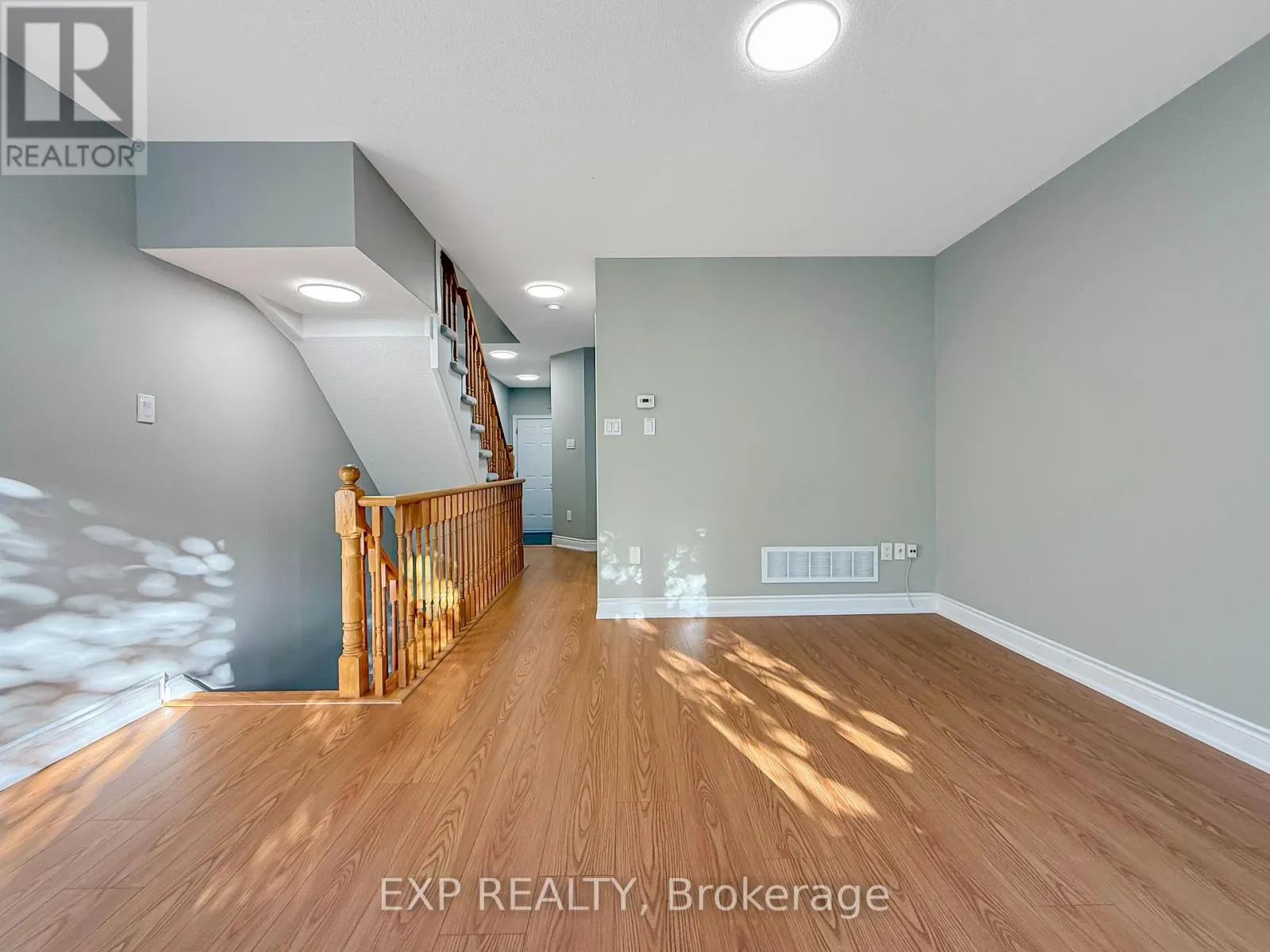11 SADDLECREEK DRIVE