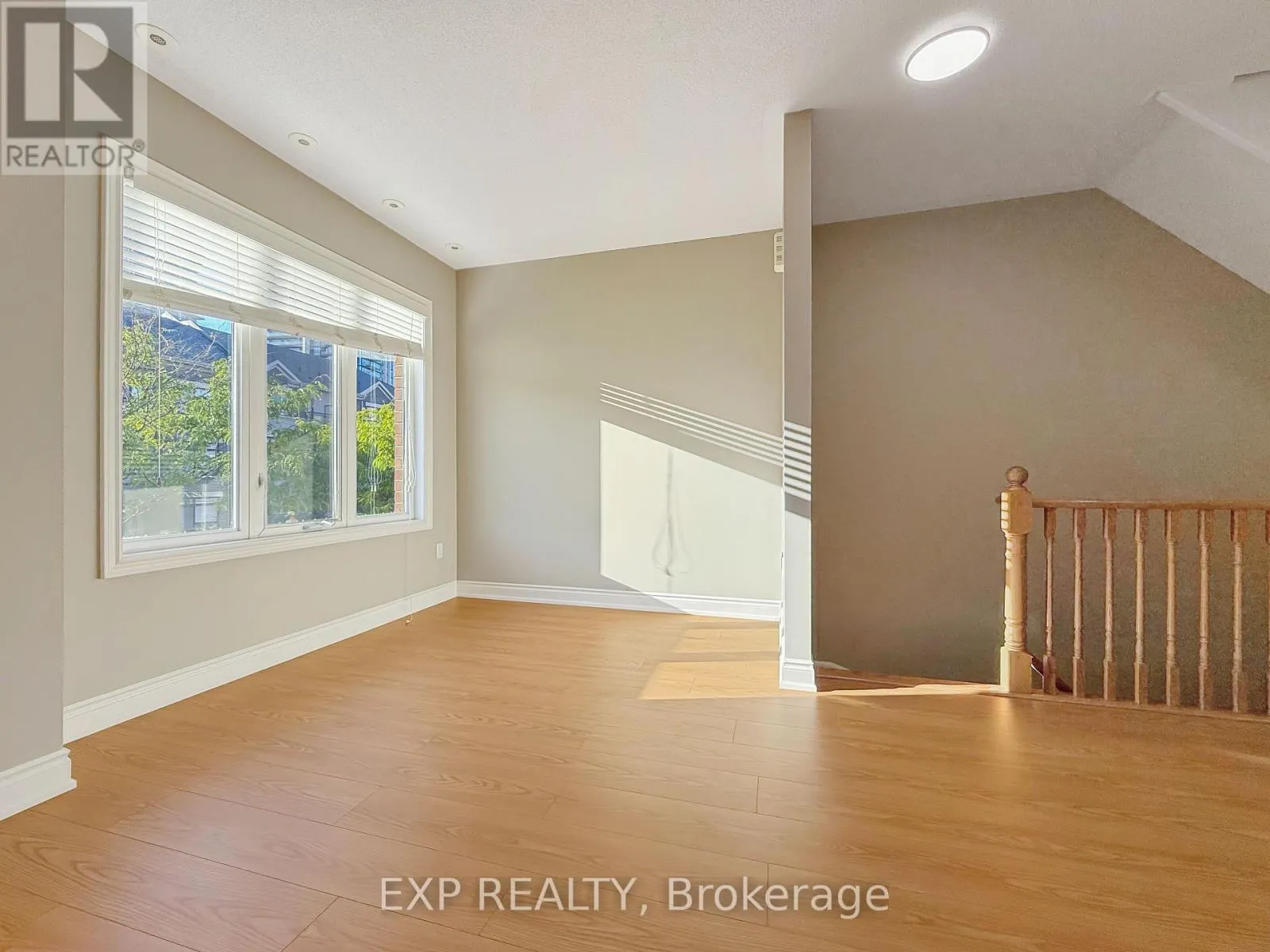 11 SADDLECREEK DRIVE