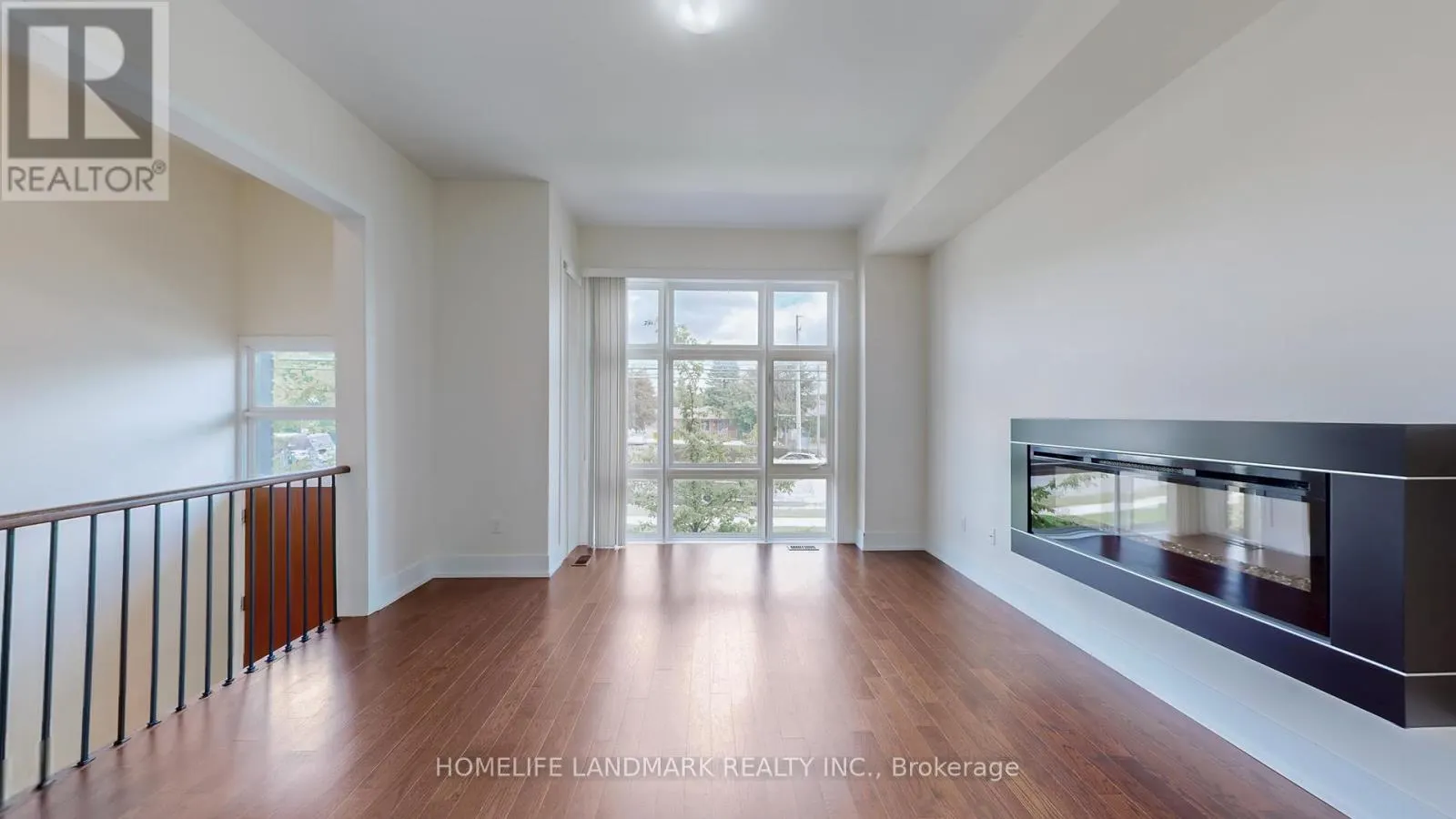 9180 BATHURST STREET
