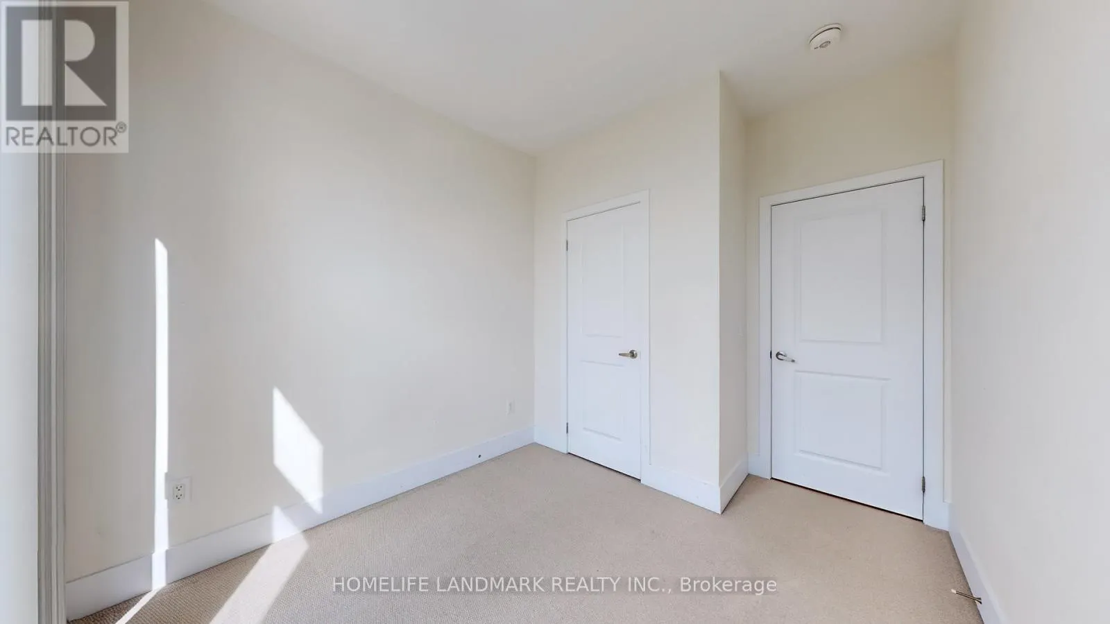 9180 BATHURST STREET