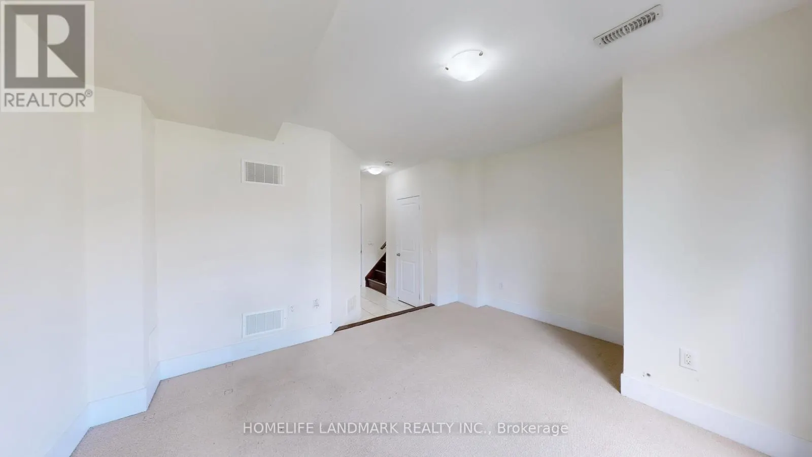 9180 BATHURST STREET