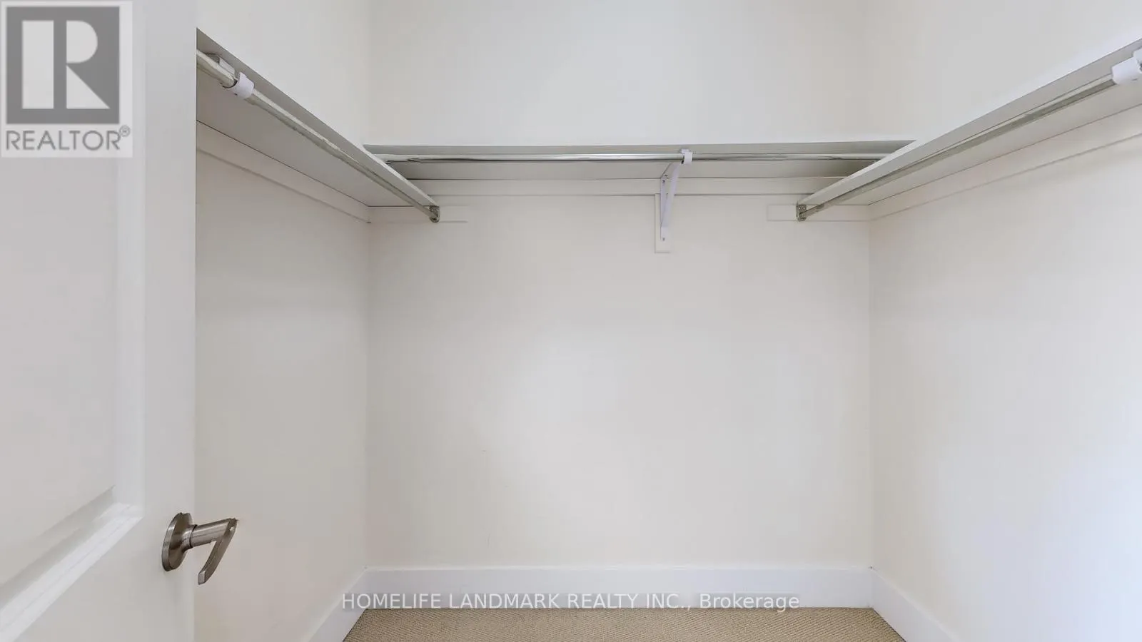9180 BATHURST STREET