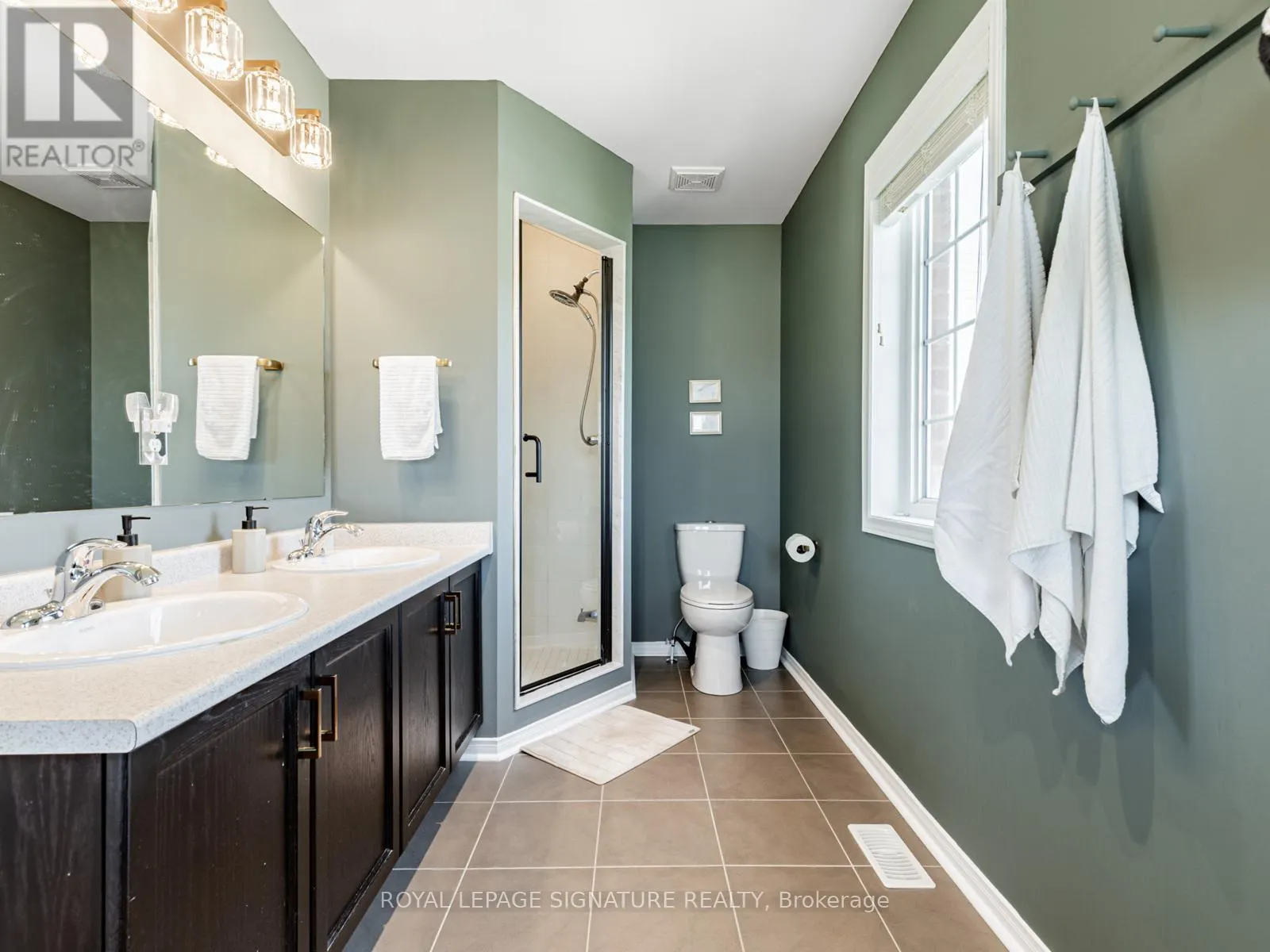 171 WOLF CREEK CRESCENT
