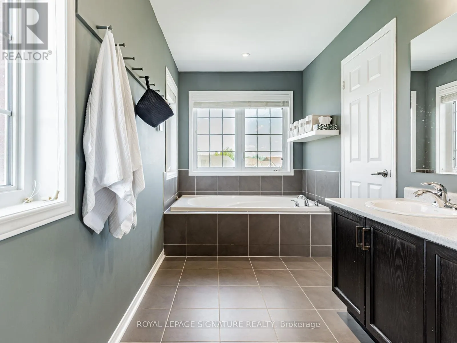 171 WOLF CREEK CRESCENT