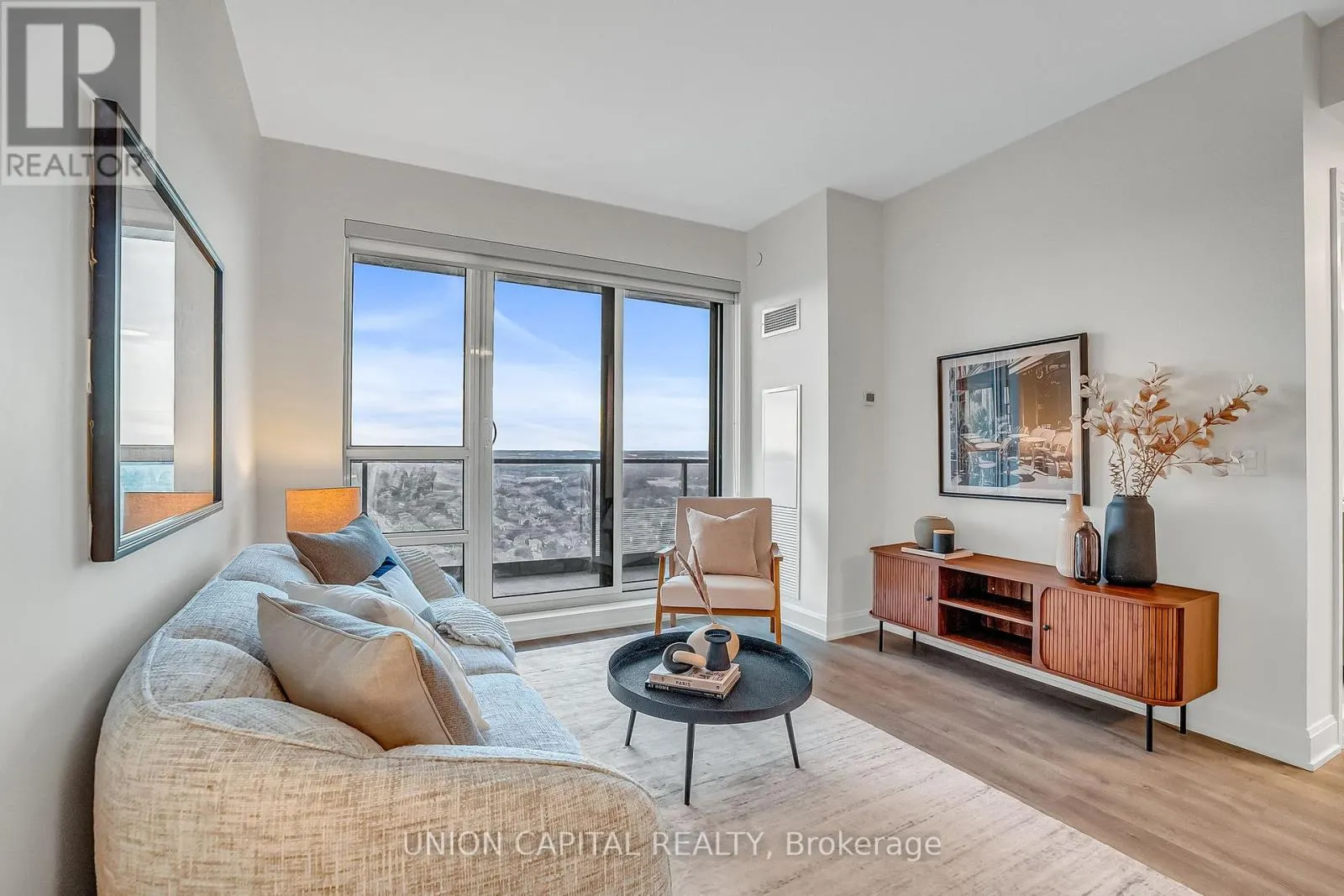 3102 - 12 GANDHI LANE