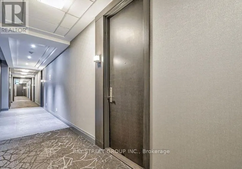 215 - 20 FRED VARLEY DRIVE