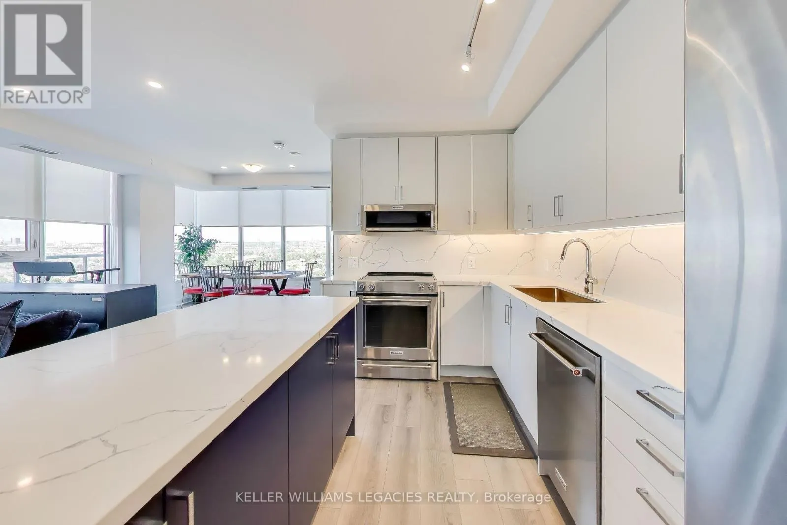 1405 - 10 GATINEAU DRIVE