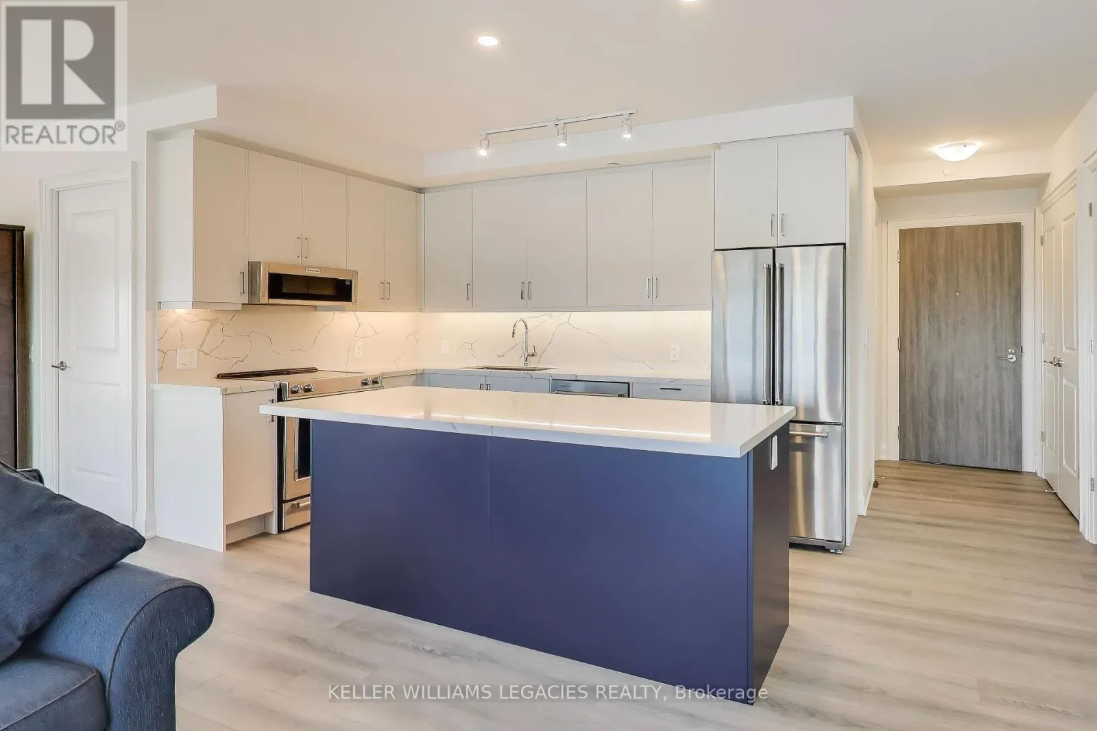 1405 - 10 GATINEAU DRIVE