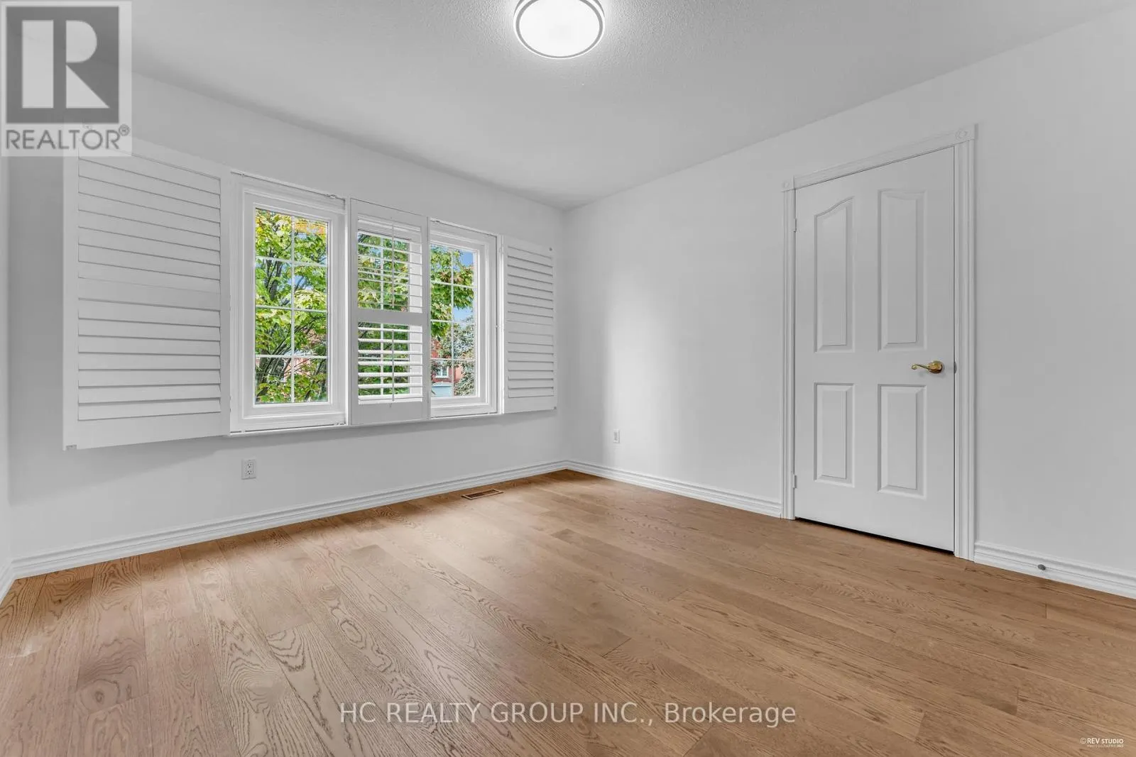 175 STRATHEARN AVENUE