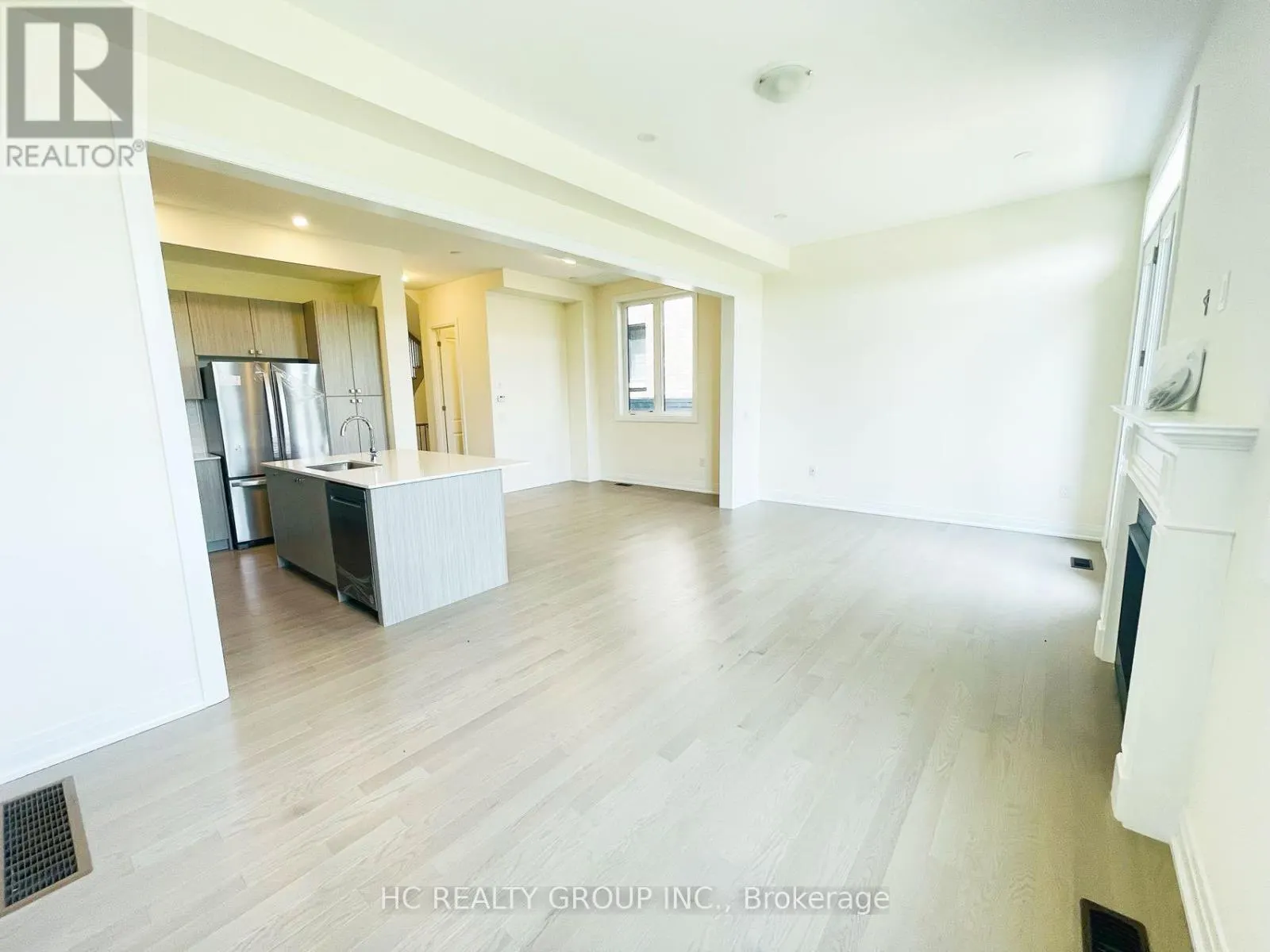 115A BOND CRESCENT