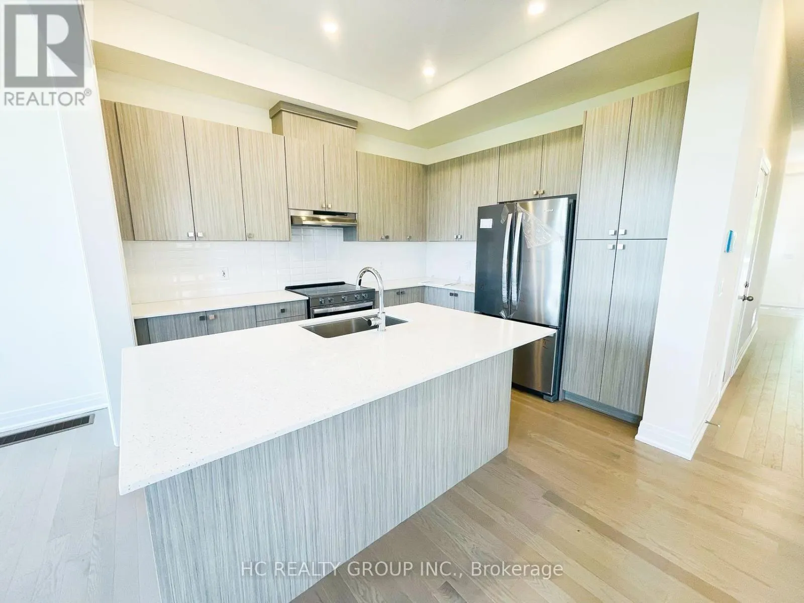 115A BOND CRESCENT