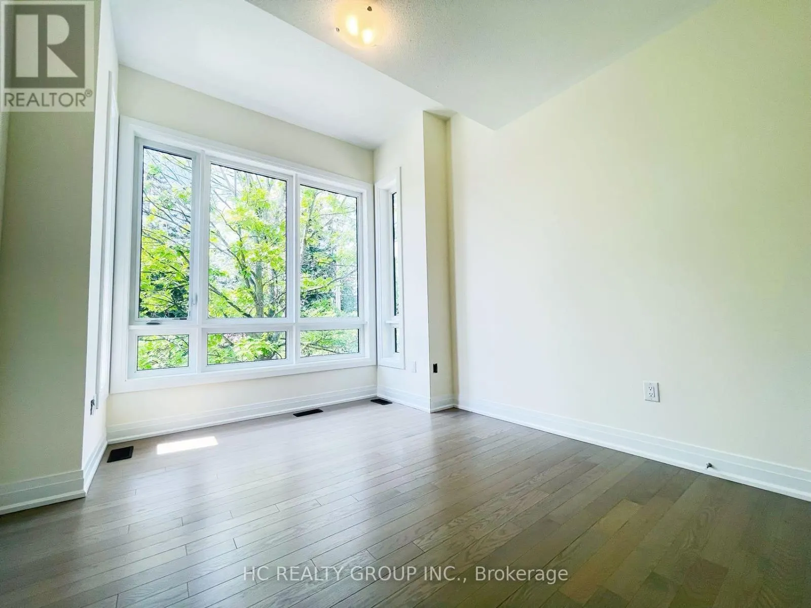 115A BOND CRESCENT