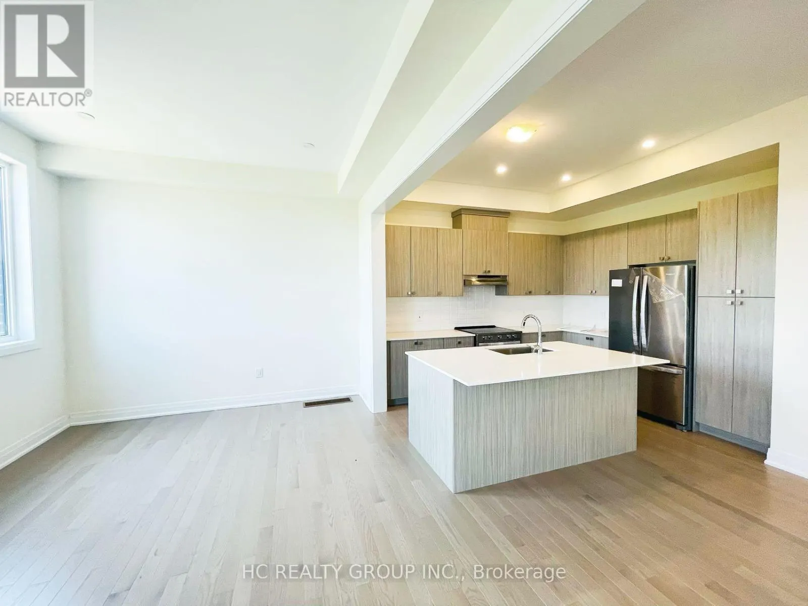 115A BOND CRESCENT