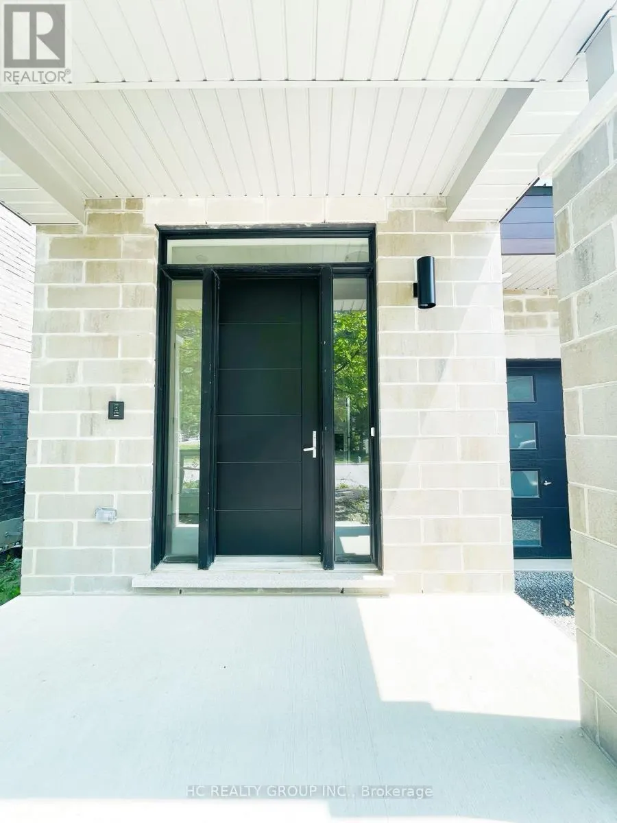 115A BOND CRESCENT