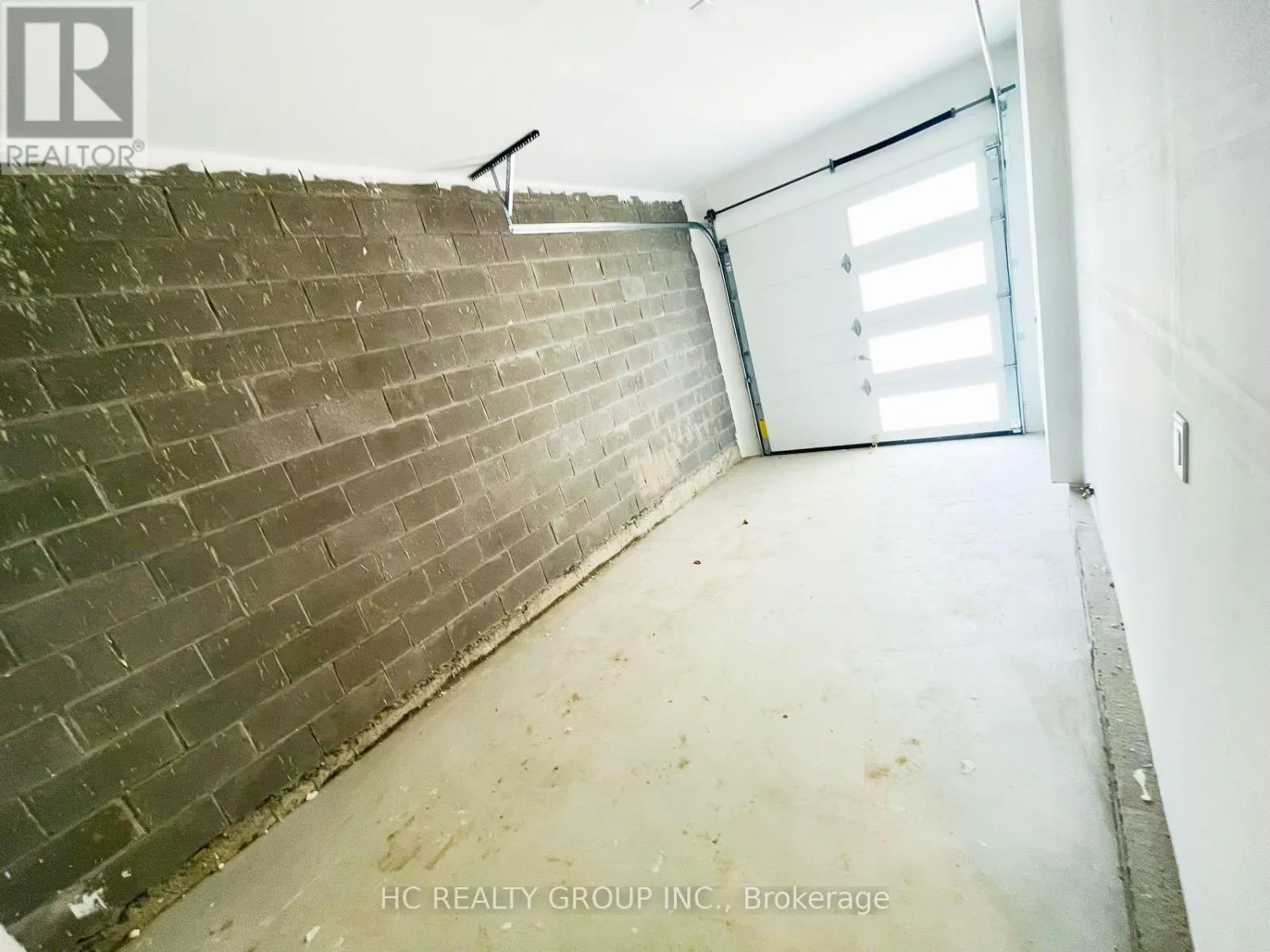 115A BOND CRESCENT
