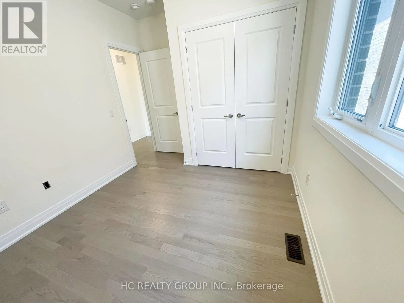 115A BOND CRESCENT