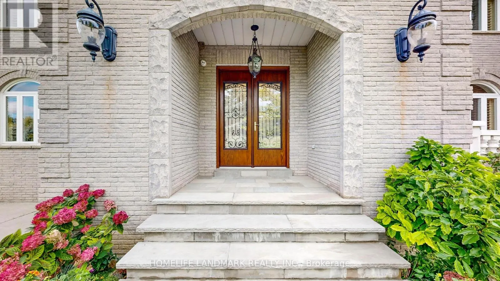 90 OFFORD CRESCENT