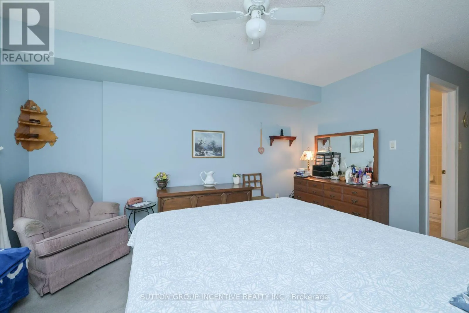 311 - 4 BRIAR HILL HEIGHTS