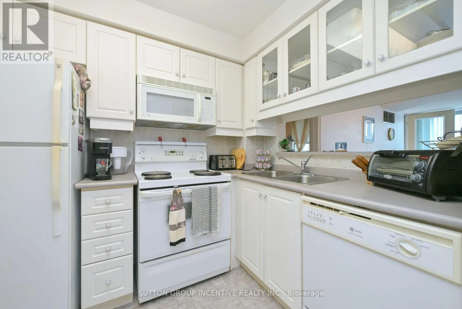 311 - 4 BRIAR HILL HEIGHTS