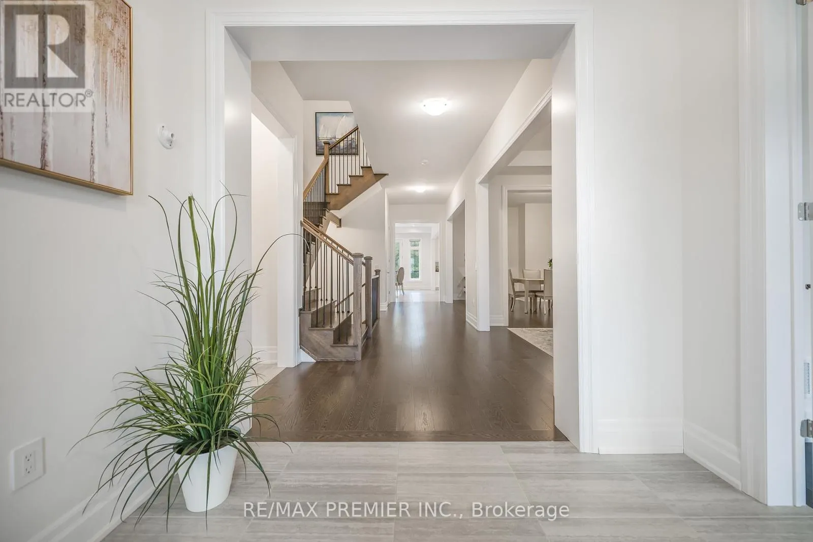 30 ENCLAVE COURT