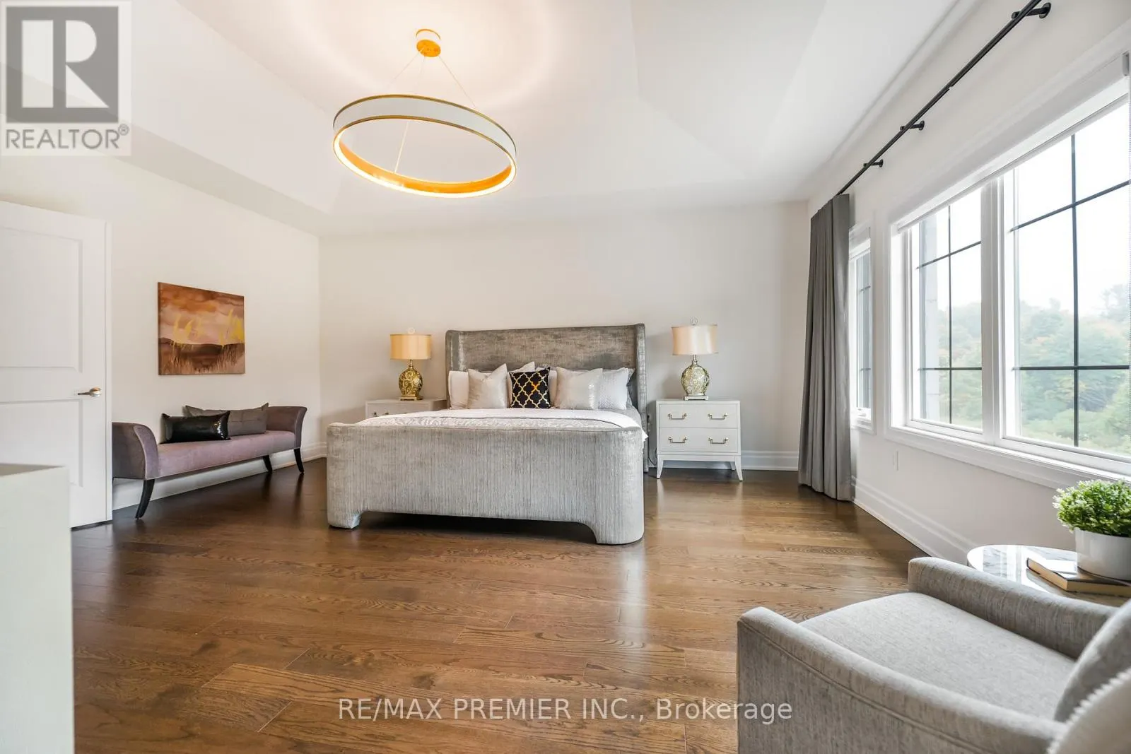 30 ENCLAVE COURT