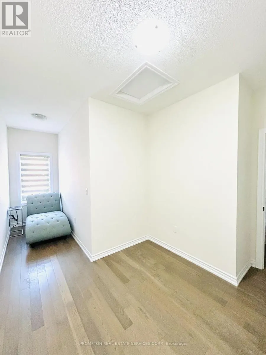 20 ISABELLA PEACH DRIVE