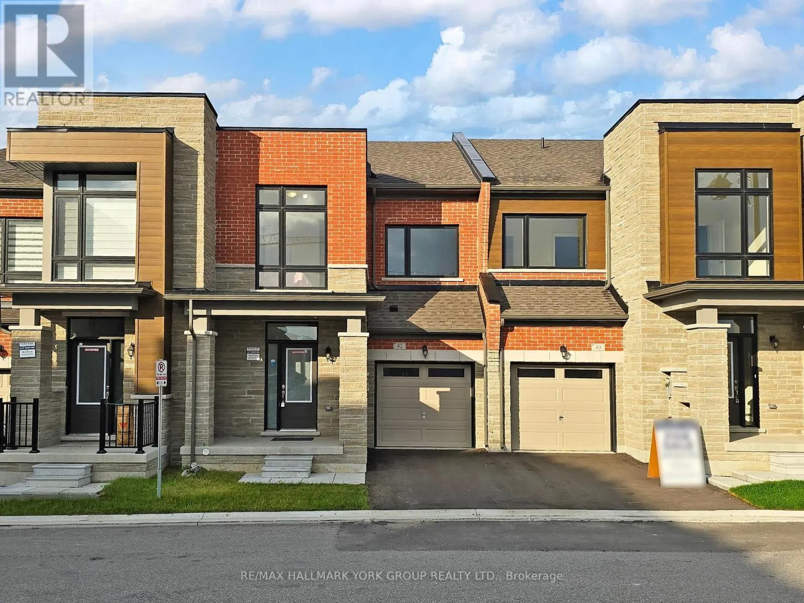 42 BLICK CRESCENT E