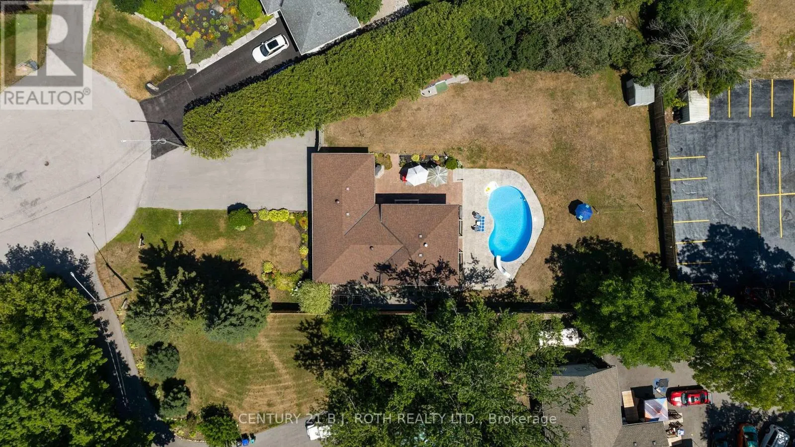 2123 MILDRED AVENUE