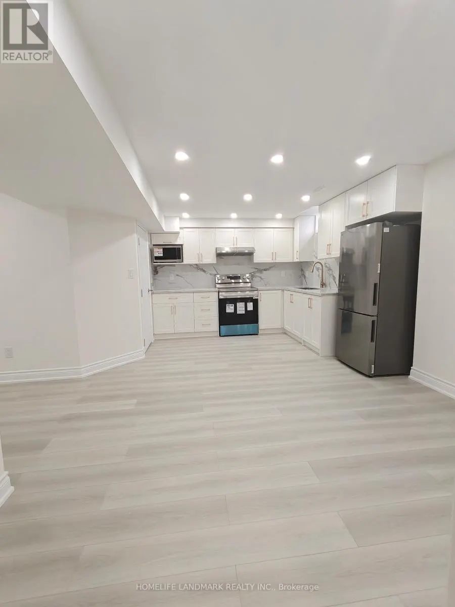 252 BOREALIS AVENUE