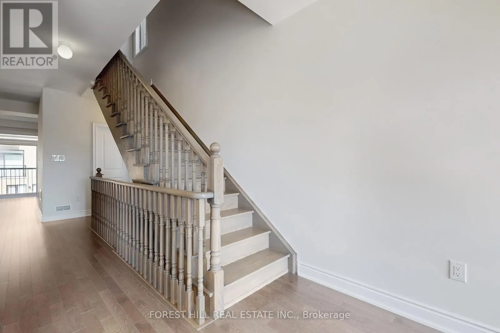 48 TENNANT CIRCLE