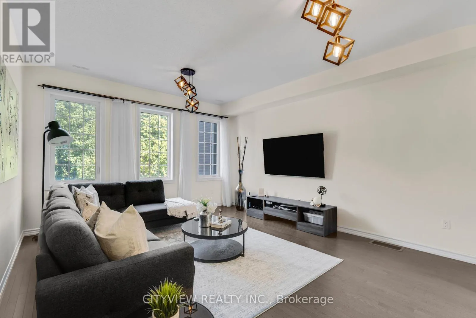 204 WILLIAM FORSTER ROAD
