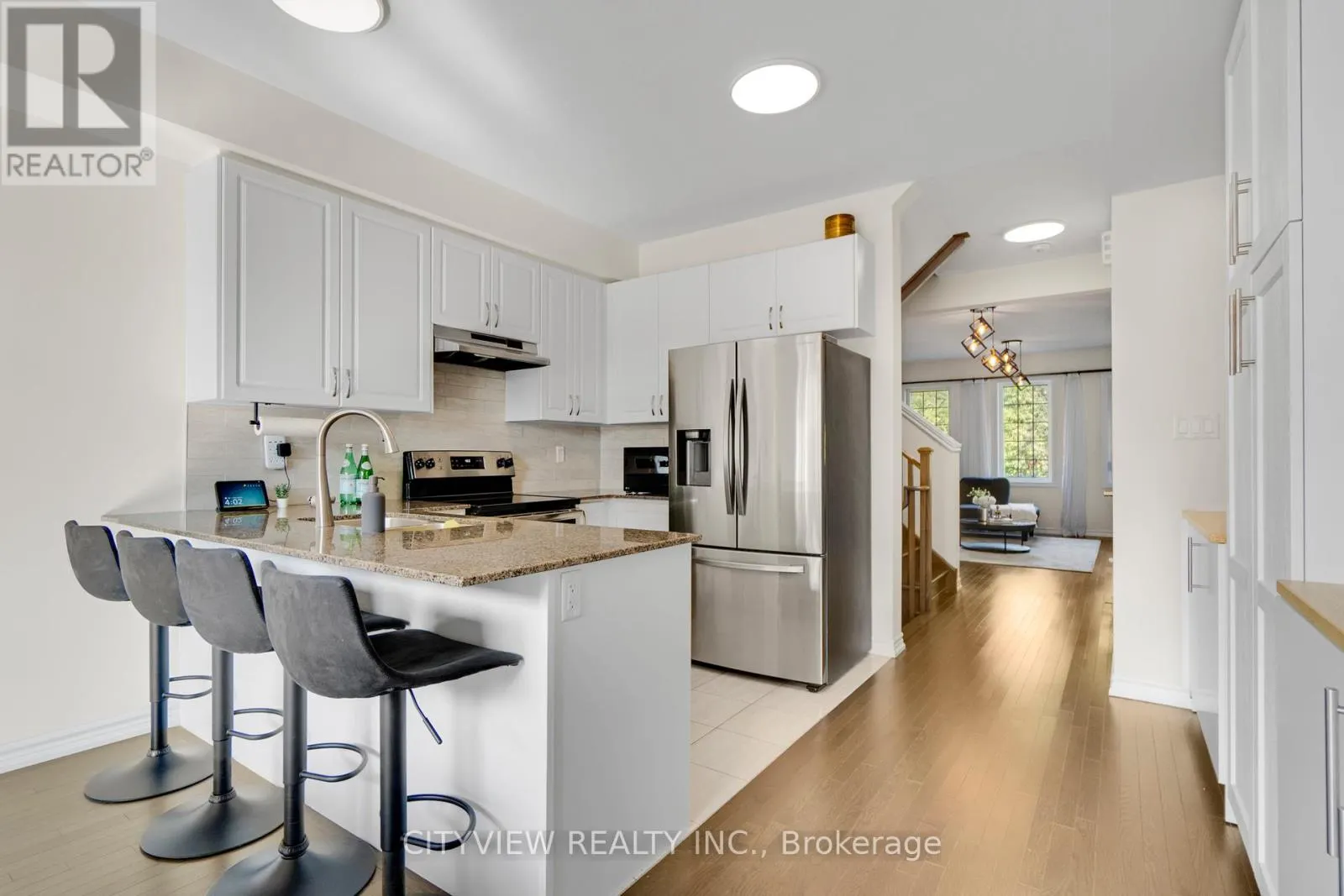 204 WILLIAM FORSTER ROAD
