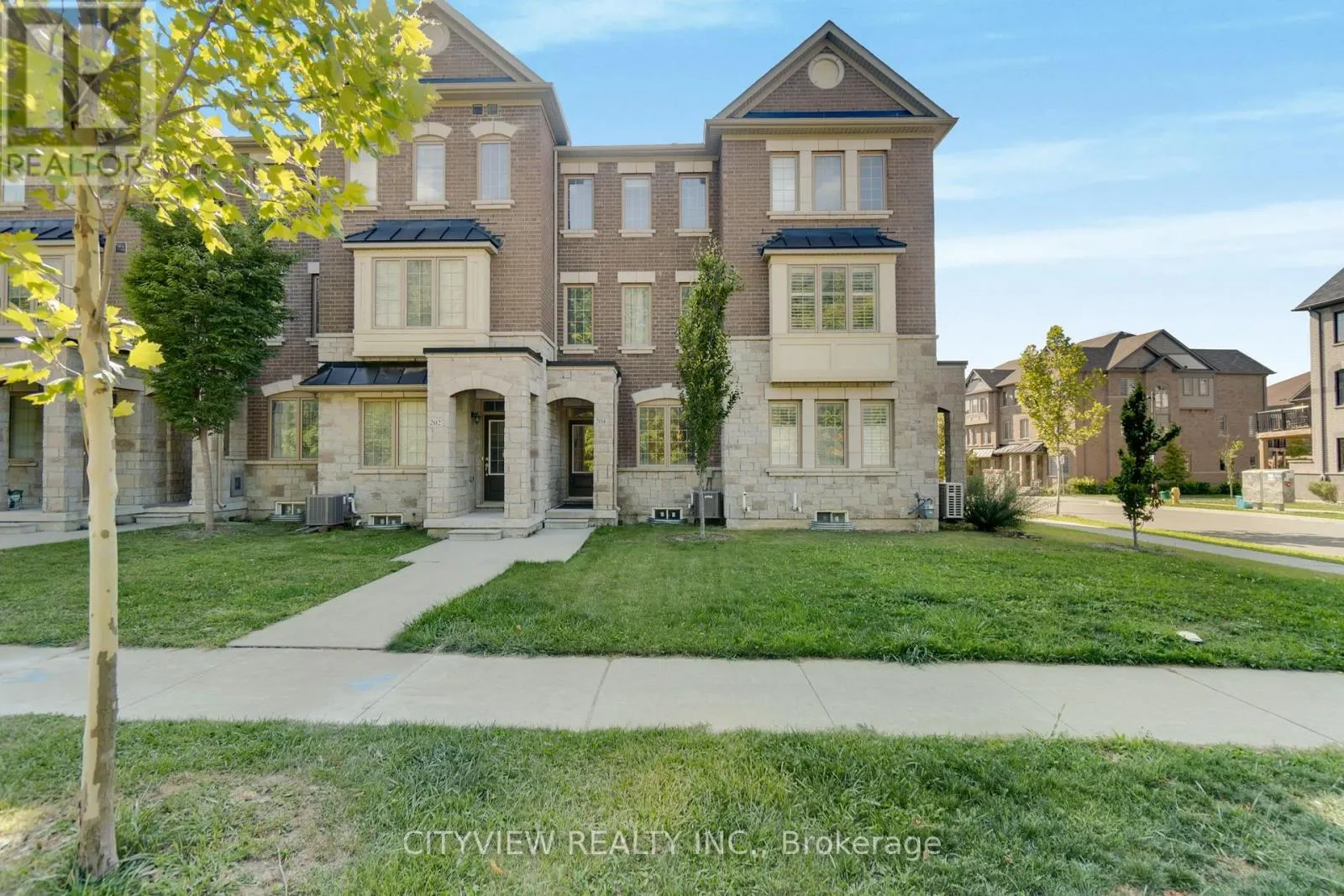 204 WILLIAM FORSTER ROAD
