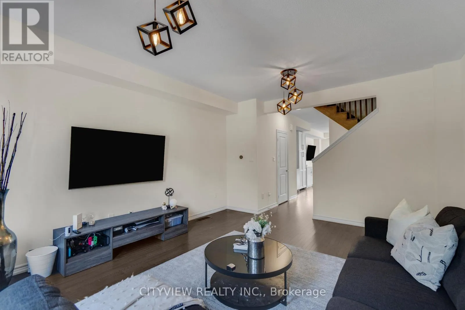 204 WILLIAM FORSTER ROAD