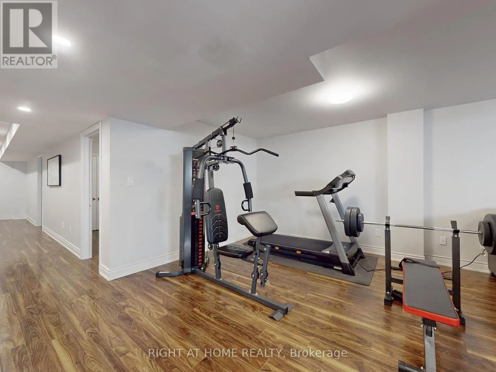 14 - 9 AMALFI COURT