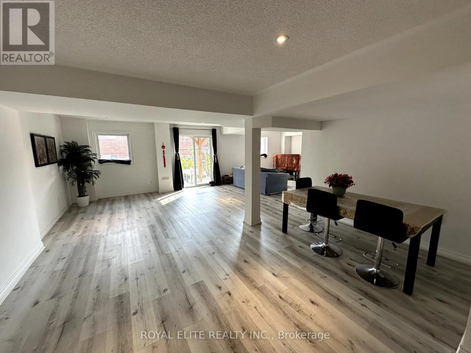 BASEMENT - 196 COLESBROOK ROAD