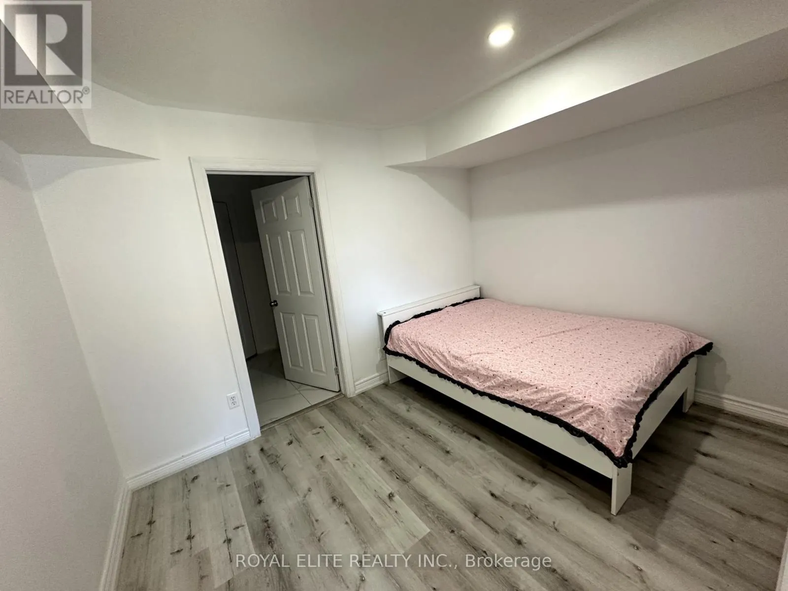 BASEMENT - 196 COLESBROOK ROAD