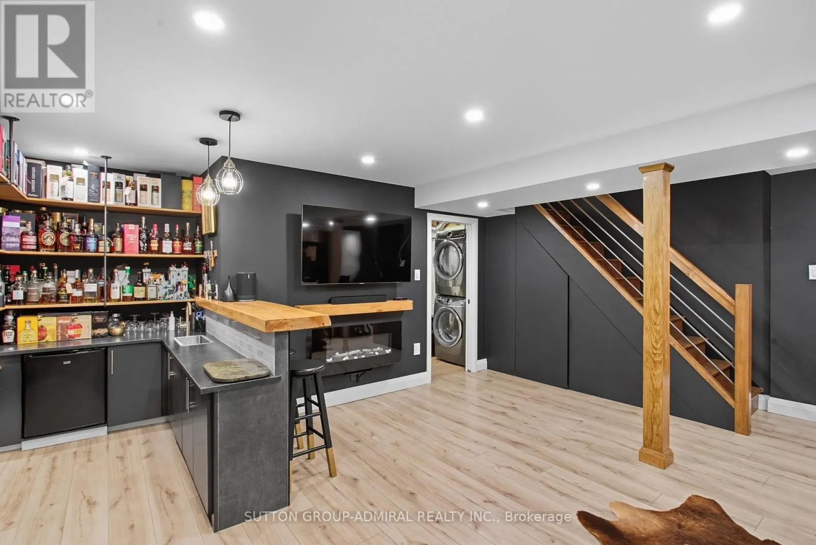 182 TALBOT CRESCENT
