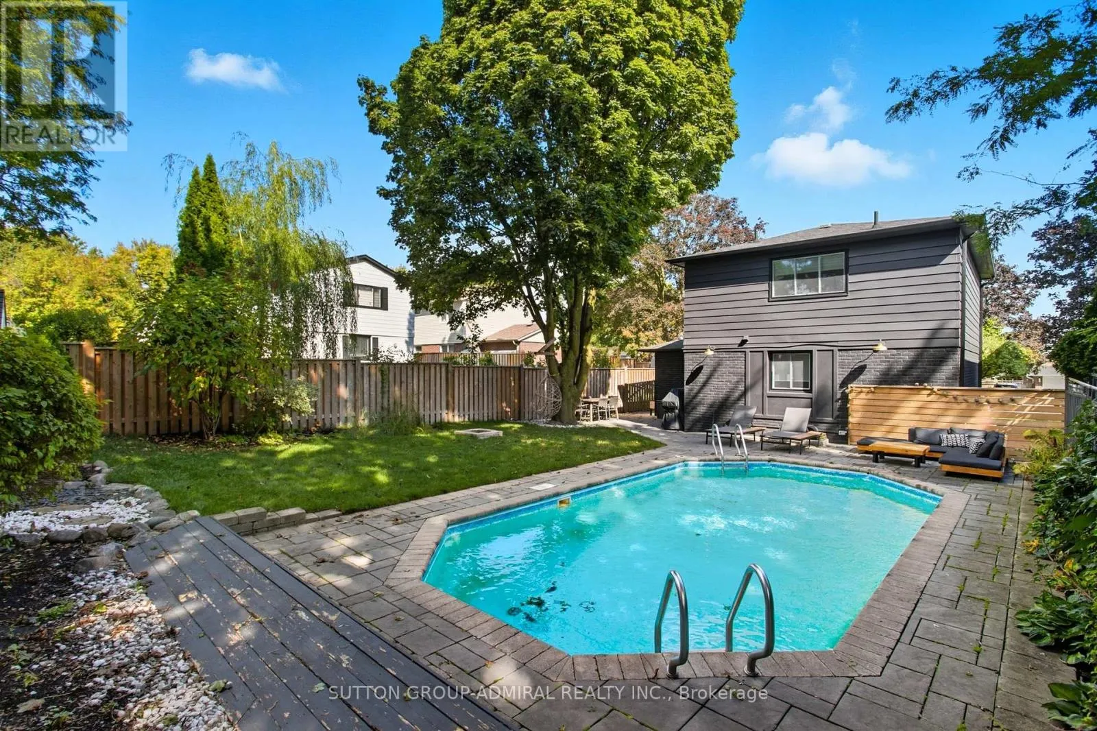 182 TALBOT CRESCENT