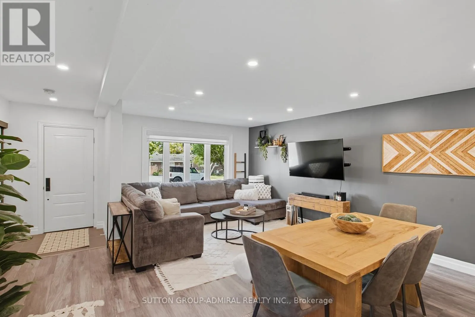 182 TALBOT CRESCENT