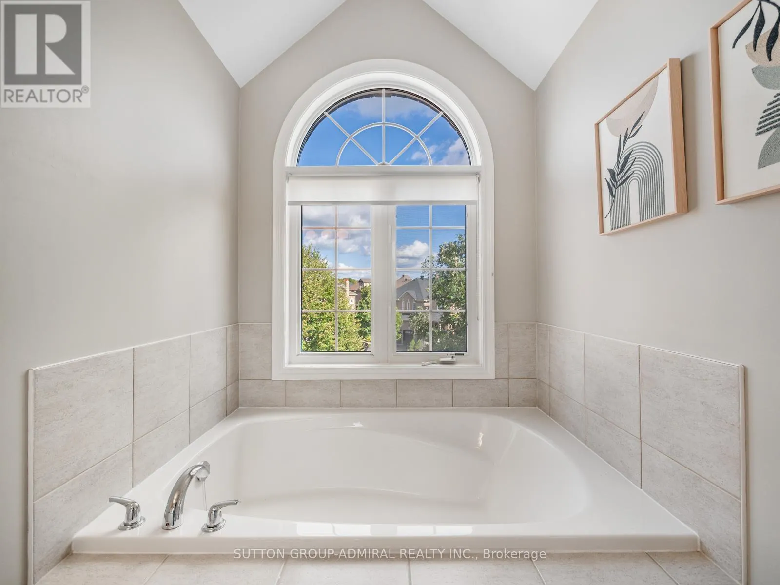 1057 WARBY TRAIL