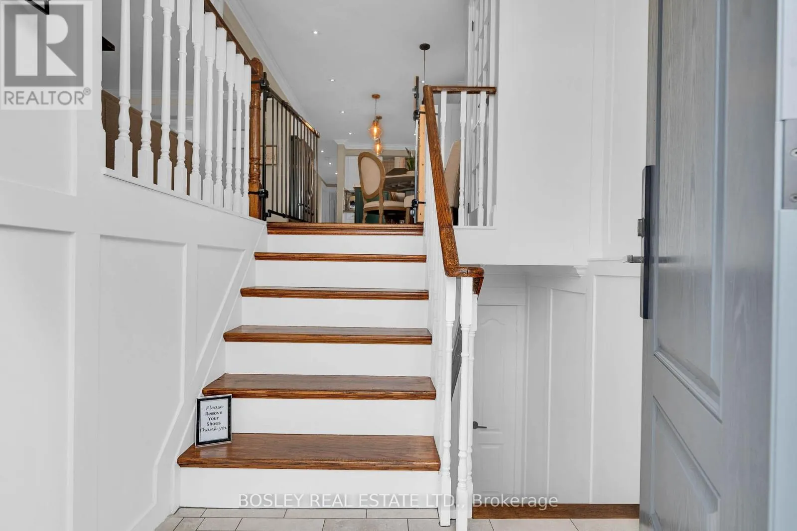 409 COLBORNE STREET