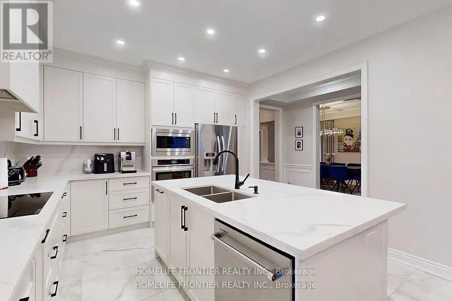 28 ROCK ELM COURT